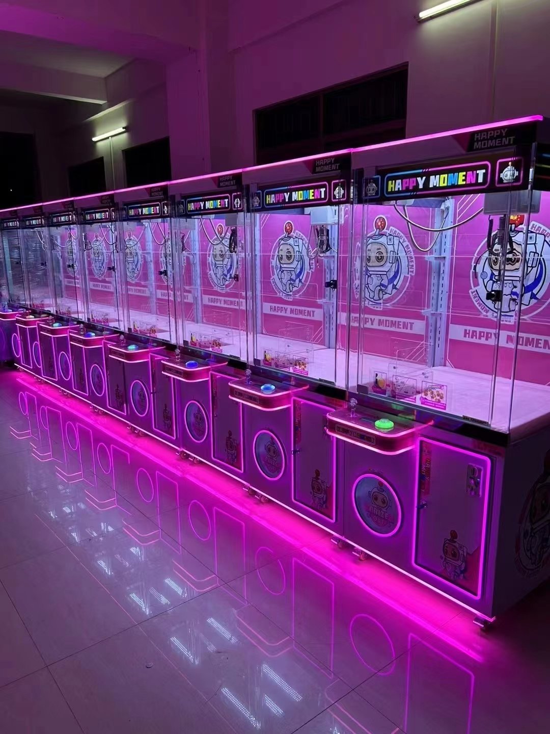 Metal + Wood Claw Machine